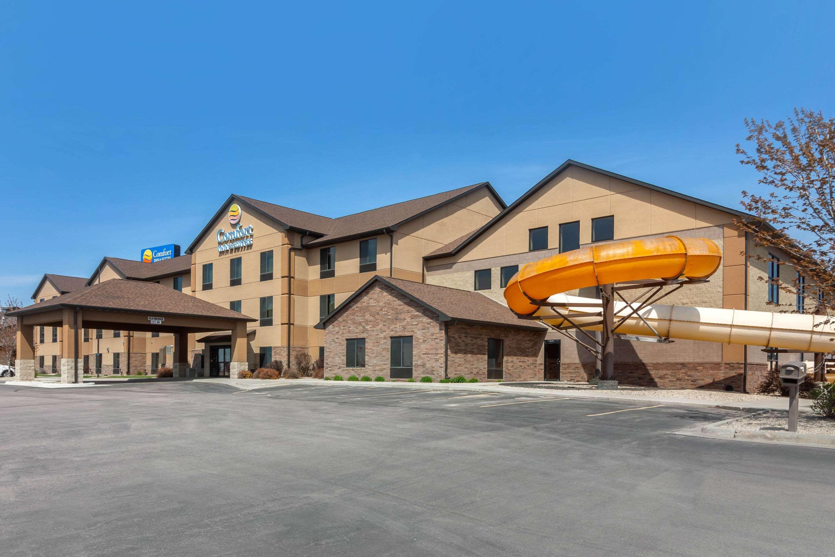 Comfort Inn & Suites Mitchell I-90 Dış mekan fotoğraf