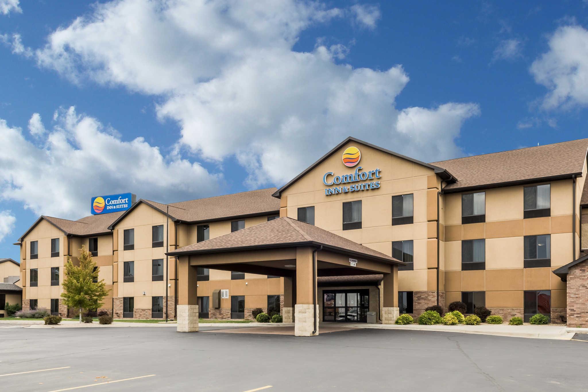 Comfort Inn & Suites Mitchell I-90 Dış mekan fotoğraf