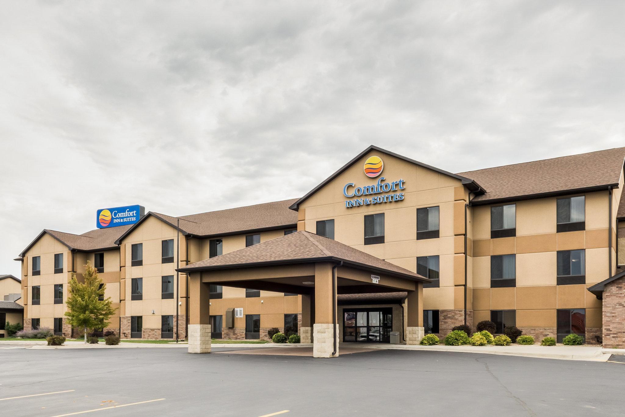 Comfort Inn & Suites Mitchell I-90 Dış mekan fotoğraf