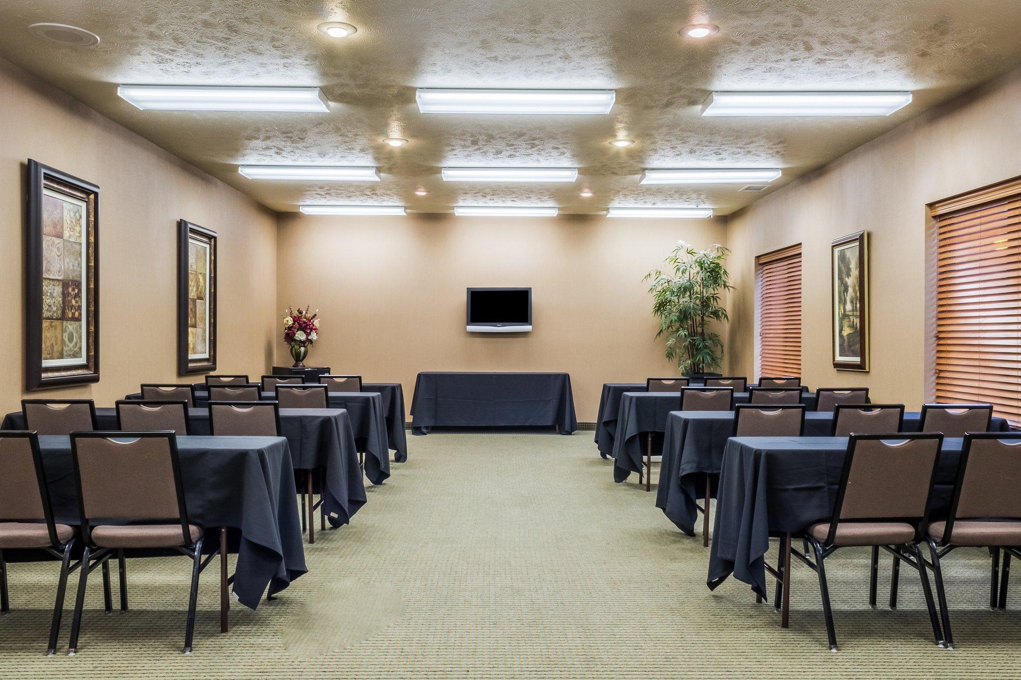 Comfort Inn & Suites Mitchell I-90 Dış mekan fotoğraf